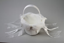 Load image into Gallery viewer, Pearl Flower Girl Basket
