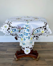 Load image into Gallery viewer, Floris Linens Kai Hummingbird Embroidery Cutwork Table Topper
