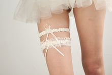 Load image into Gallery viewer, Ribbon Band Garter Belt
